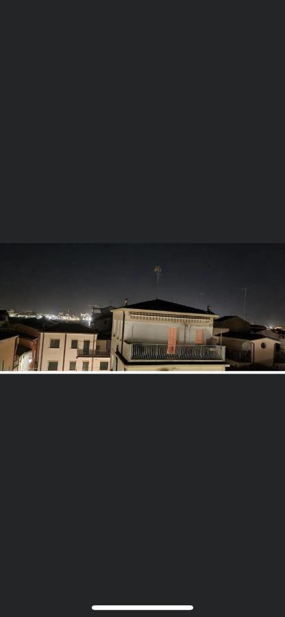 Casa Norma Apartment Sottomarina Bagian luar foto